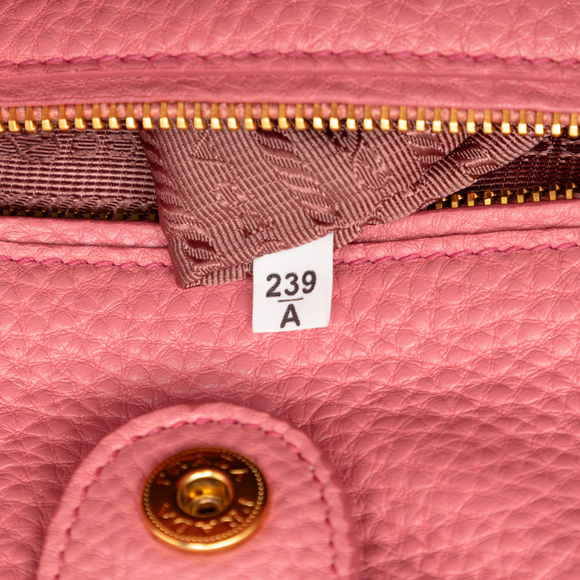 Pre-Loved Prada Vitello Daino Shopping Tote - Picture 7 of 8